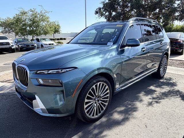 2023 BMW X7