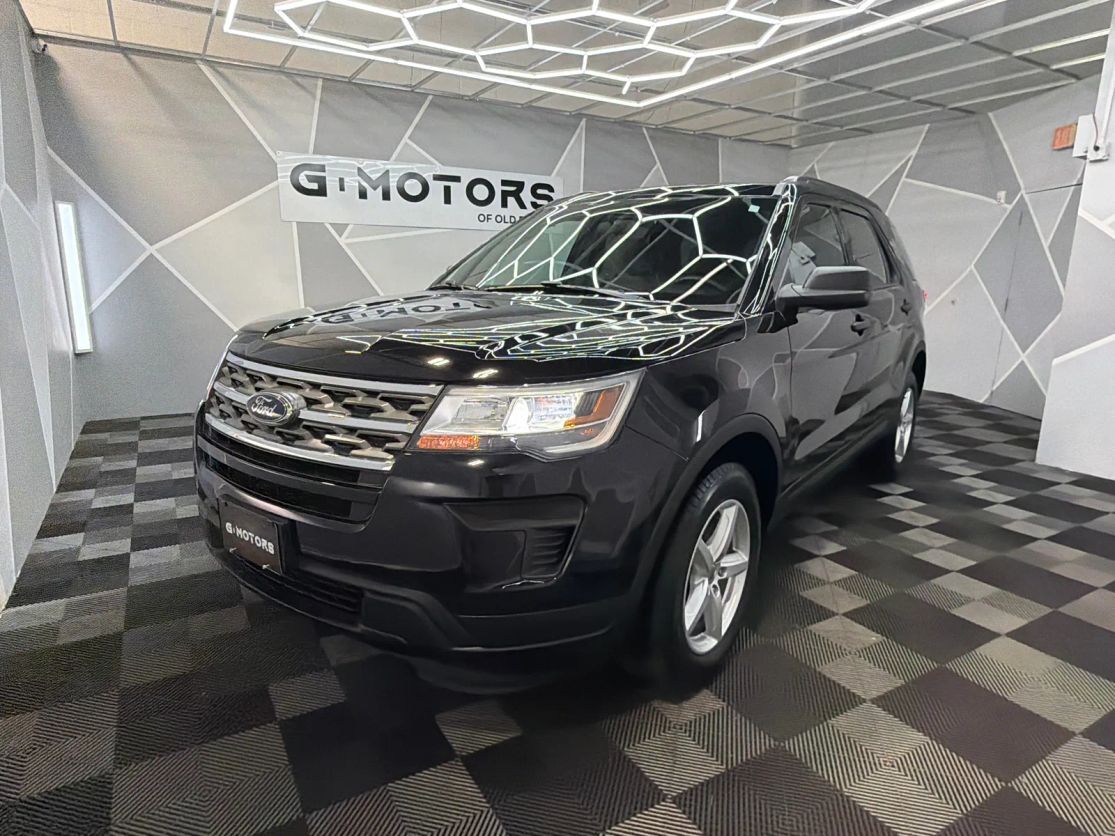 2018 FORD Explorer