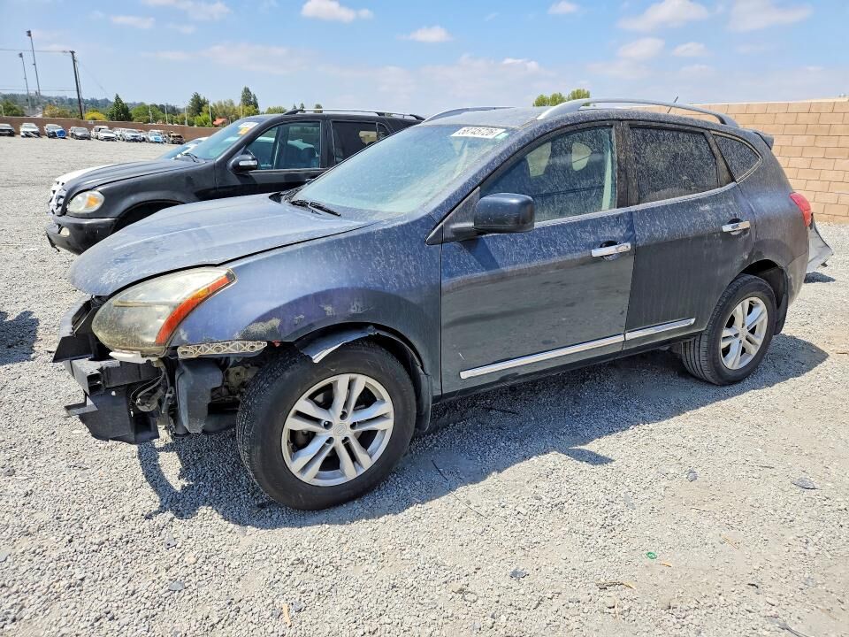 2015 NISSAN Rogue