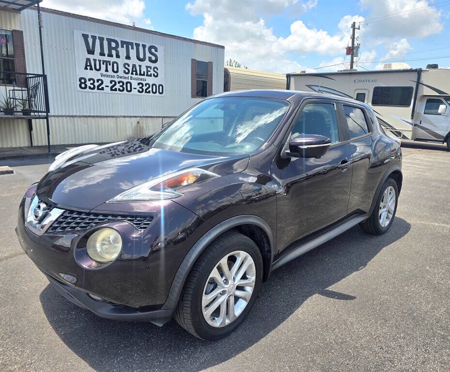 2016 NISSAN Juke
