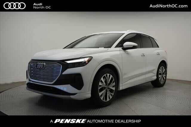 2023 AUDI Q4