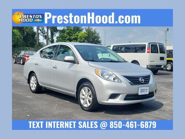 2014 NISSAN Versa