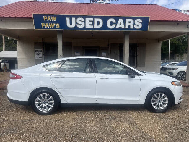 2016 FORD Fusion