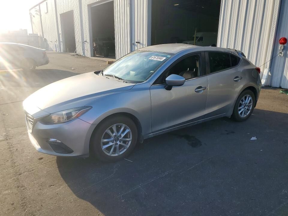 2014 MAZDA Mazda3
