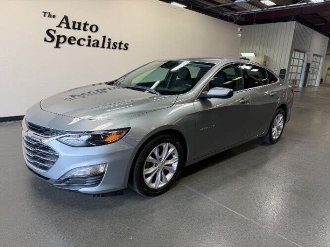 2025 CHEVROLET Malibu