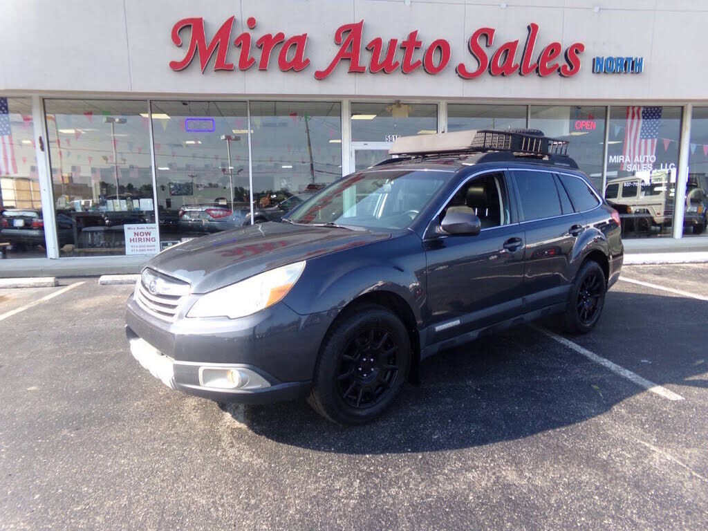 2011 SUBARU Outback