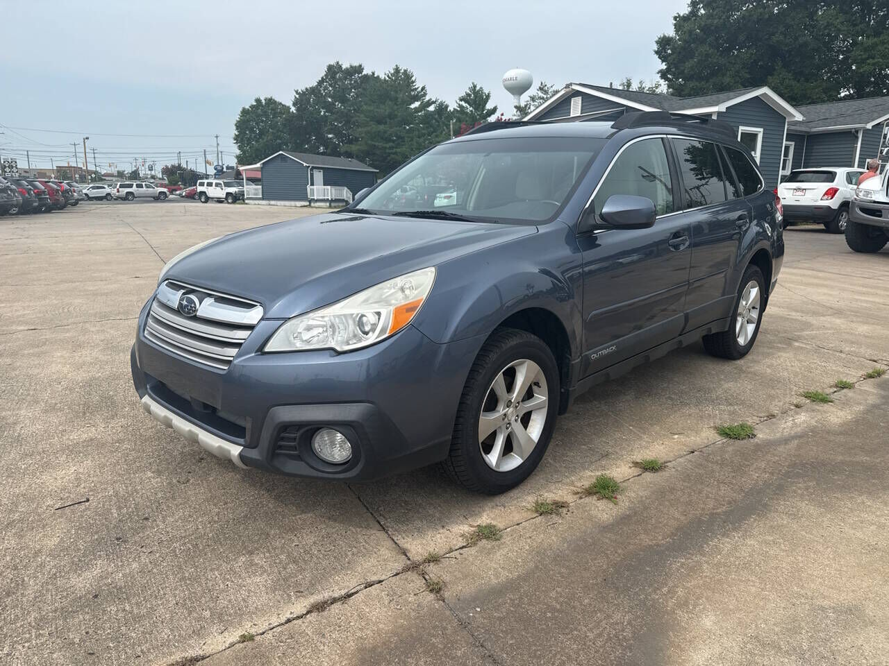 2013 SUBARU Outback