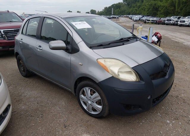 2009 TOYOTA Yaris