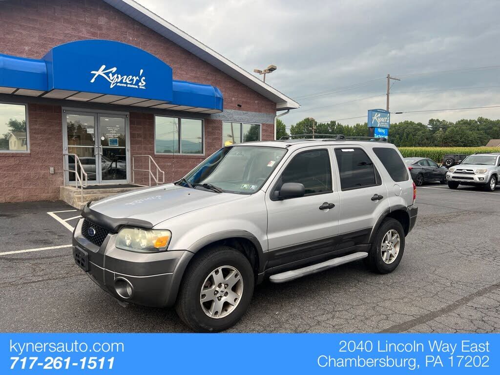 2005 FORD Escape