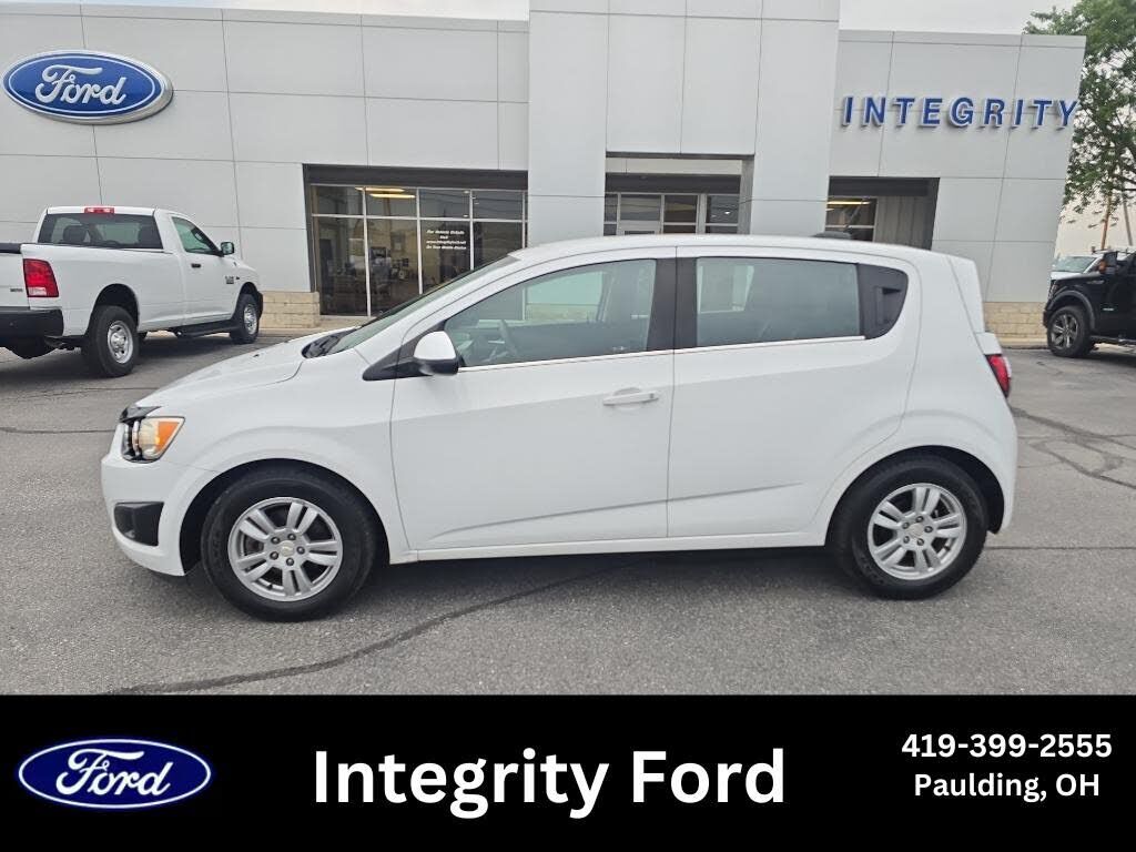 2016 CHEVROLET Sonic