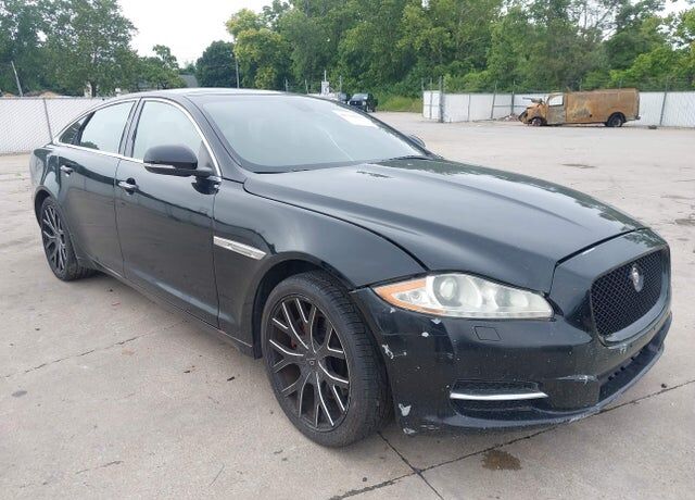2011 JAGUAR XJ