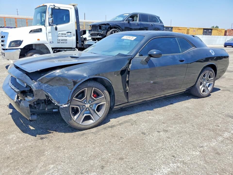 2013 DODGE Challenger