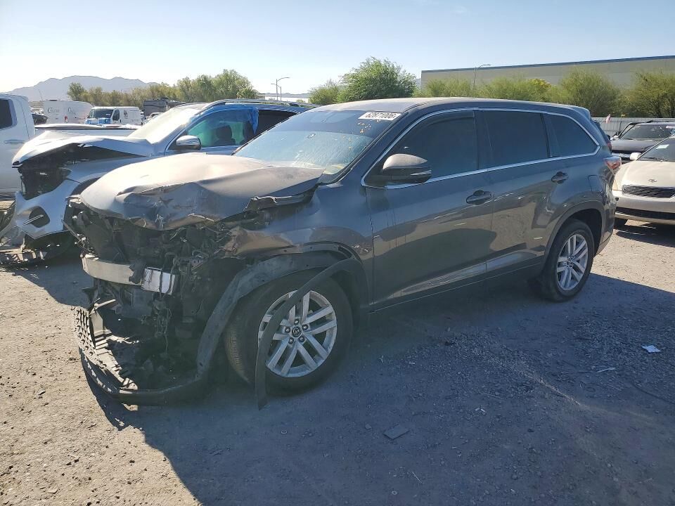 2016 TOYOTA Highlander