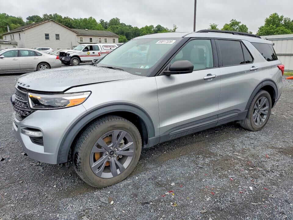 2021 FORD Explorer