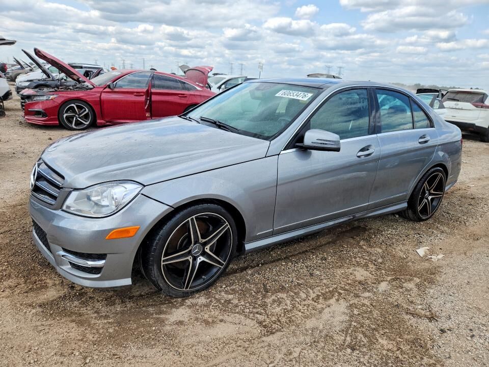 2014 MERCEDES-BENZ C-Class