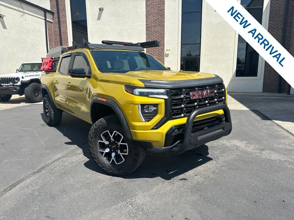 2023 GMC Canyon