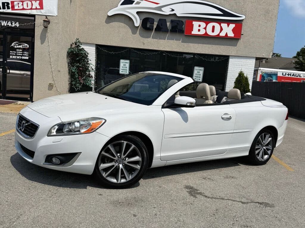 2013 VOLVO C70