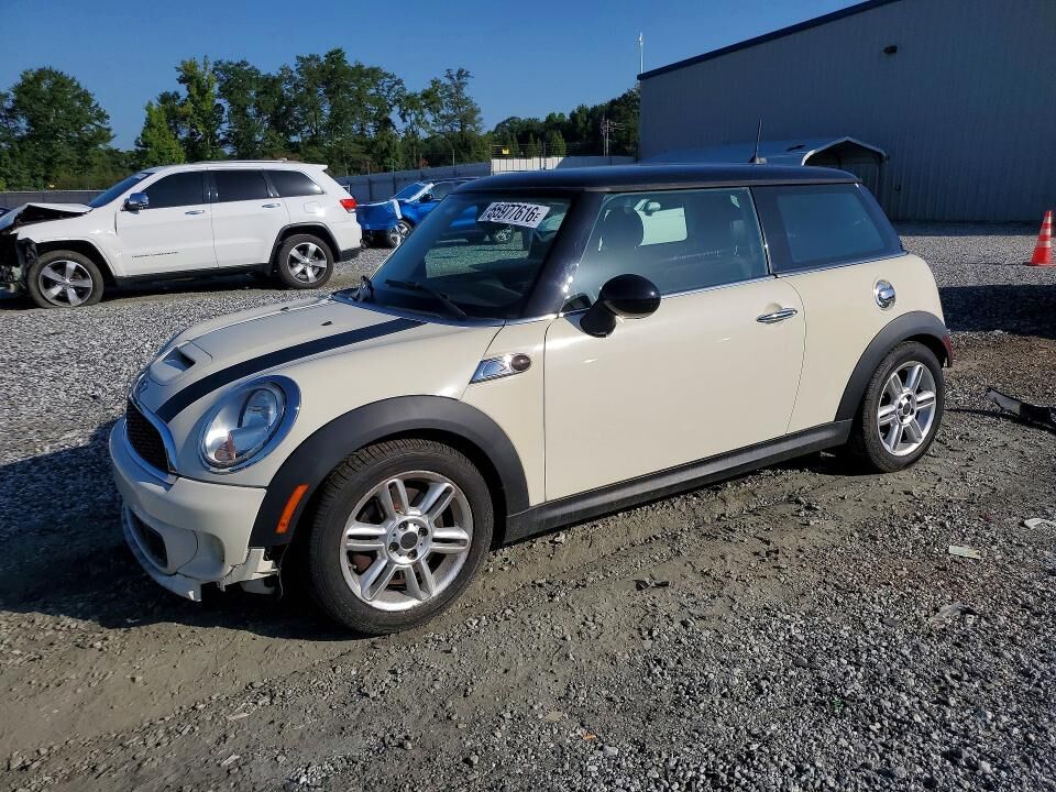 2013 MINI Hardtop