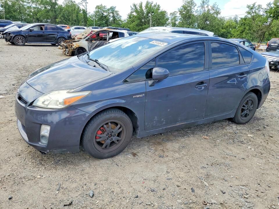 2011 TOYOTA PRIUS