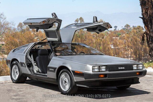 1981 DELOREAN DMC-12