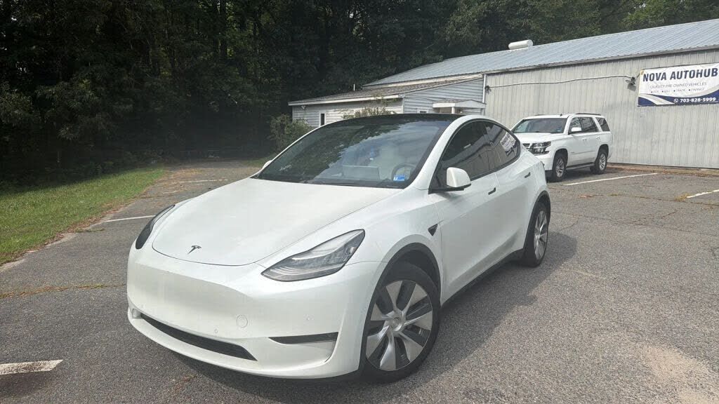 2020 TESLA Model Y