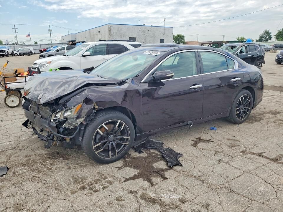 2013 NISSAN Maxima
