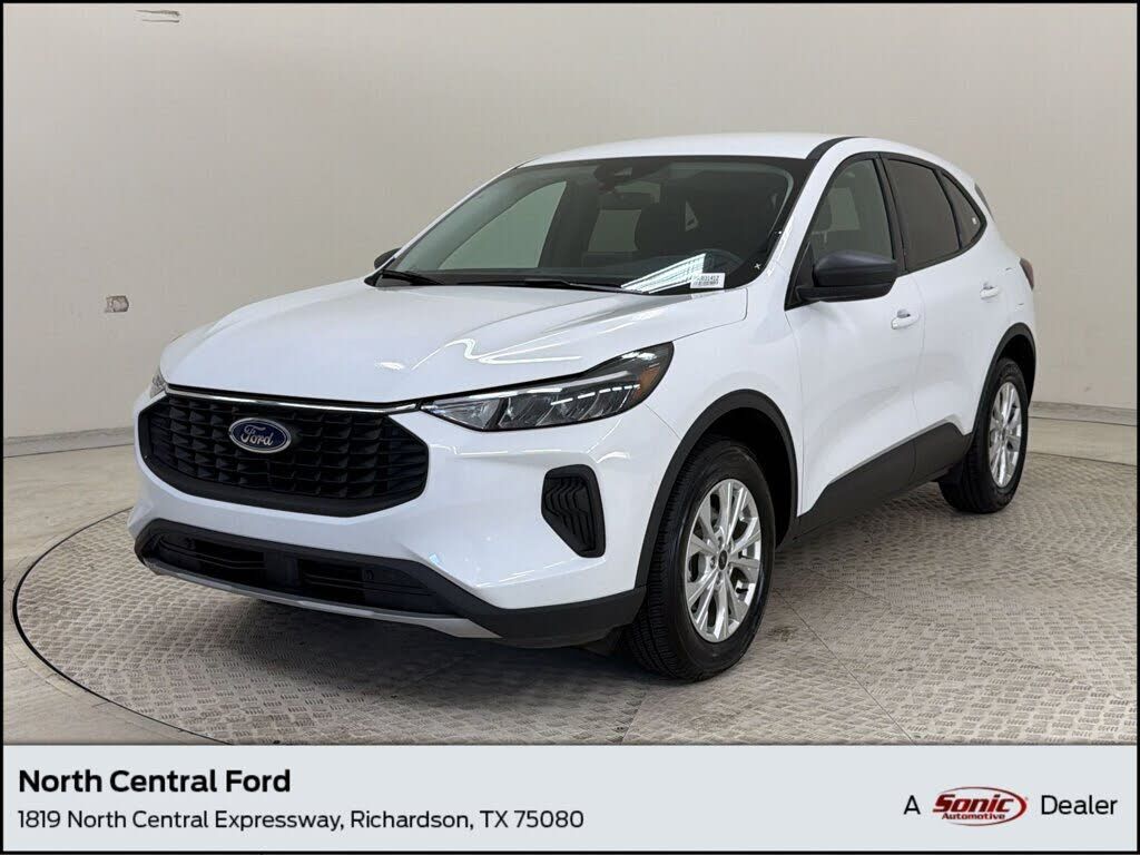 2025 FORD Escape