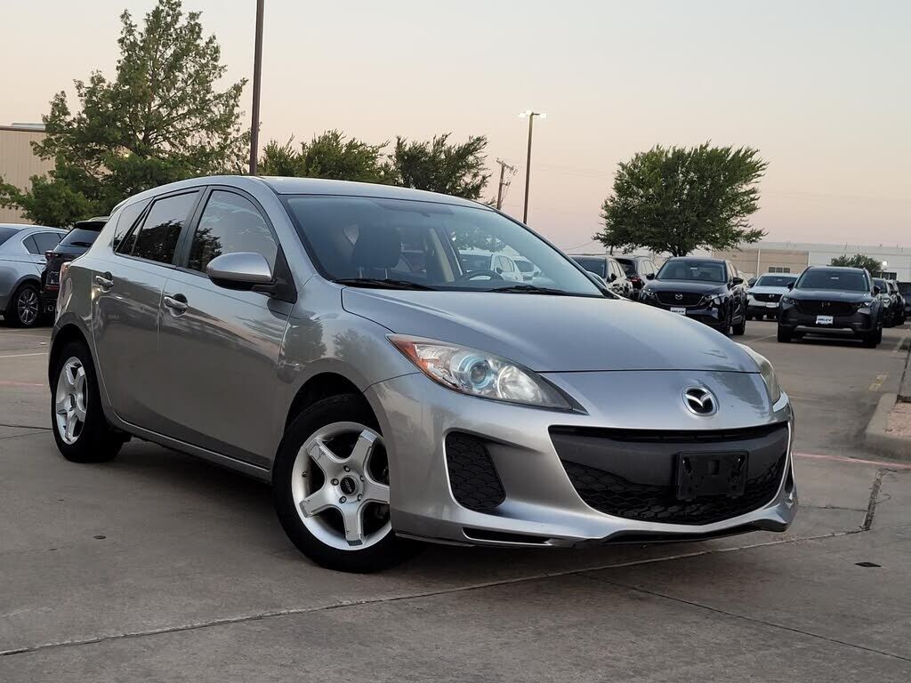 2013 MAZDA Mazda3