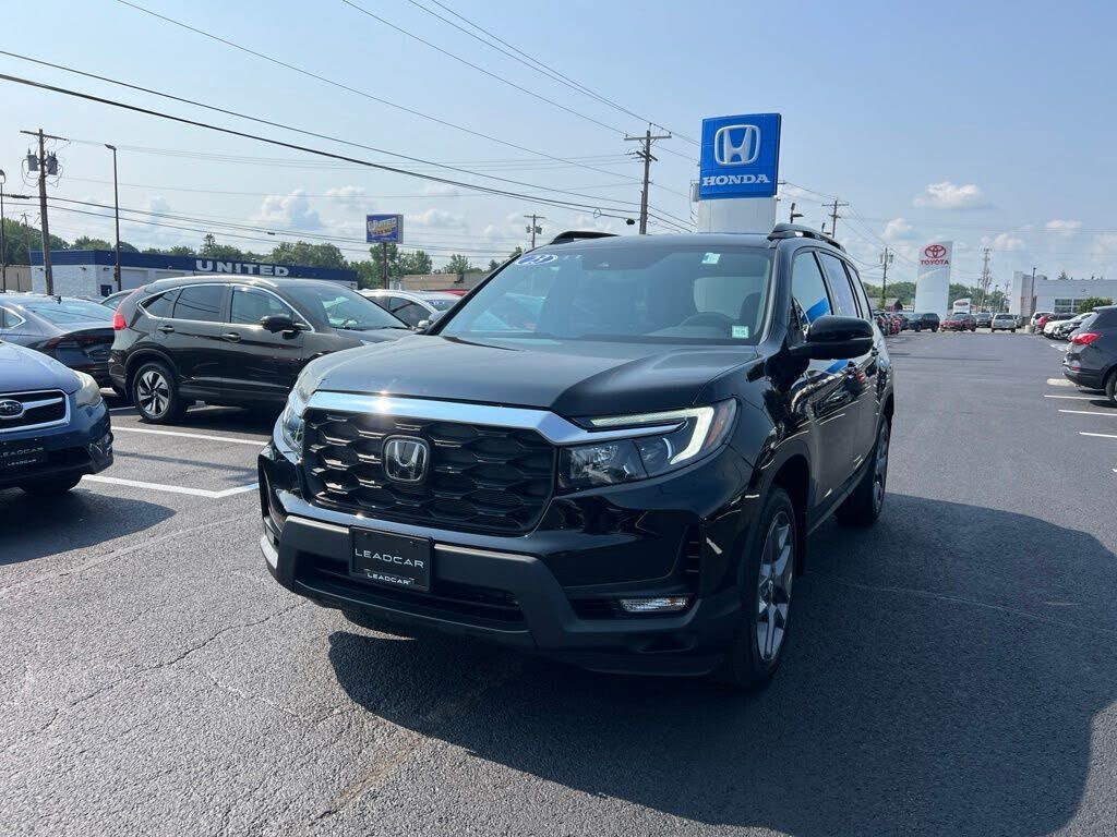 2023 HONDA Passport
