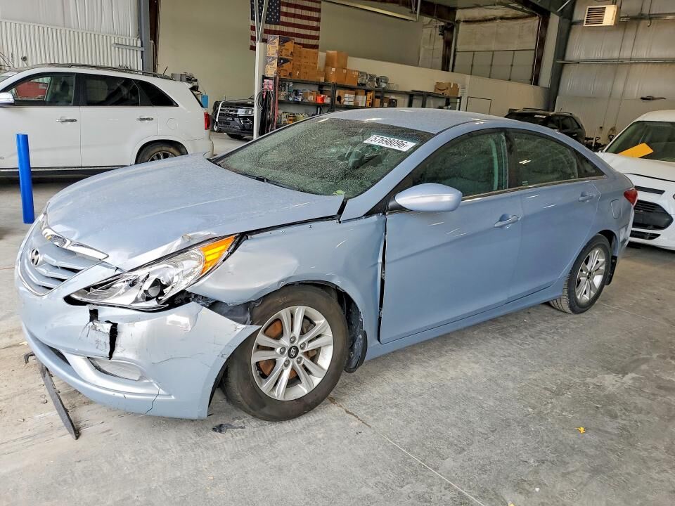 2013 HYUNDAI Sonata