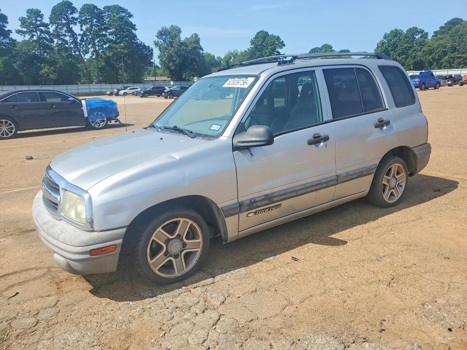 2004 CHEVROLET Tracker