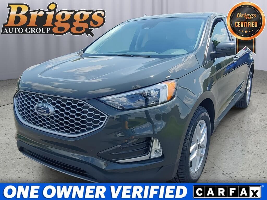 2023 FORD Edge
