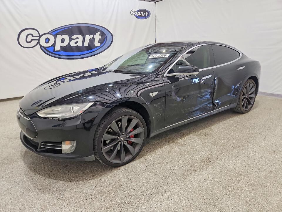 2014 TESLA Model S