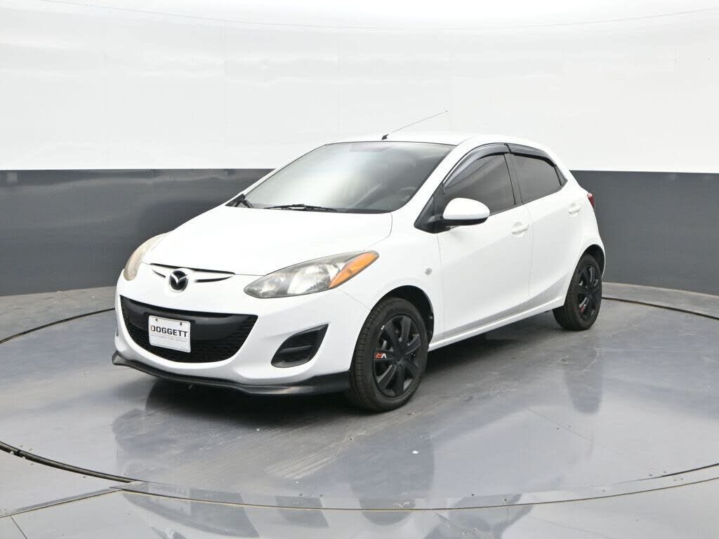 2013 MAZDA Mazda2