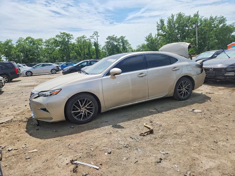 2017 LEXUS ES