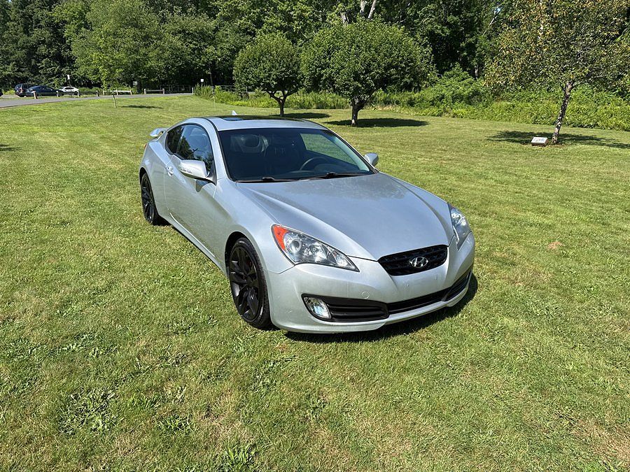 2010 HYUNDAI Genesis Coupe