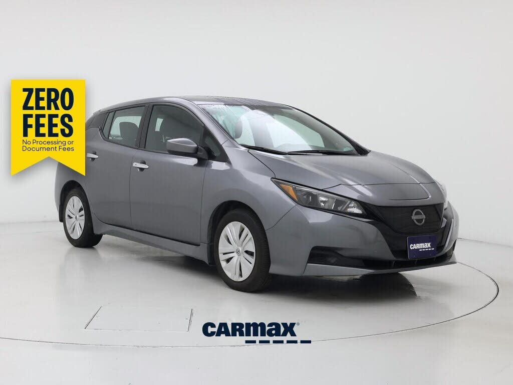 2023 NISSAN Leaf