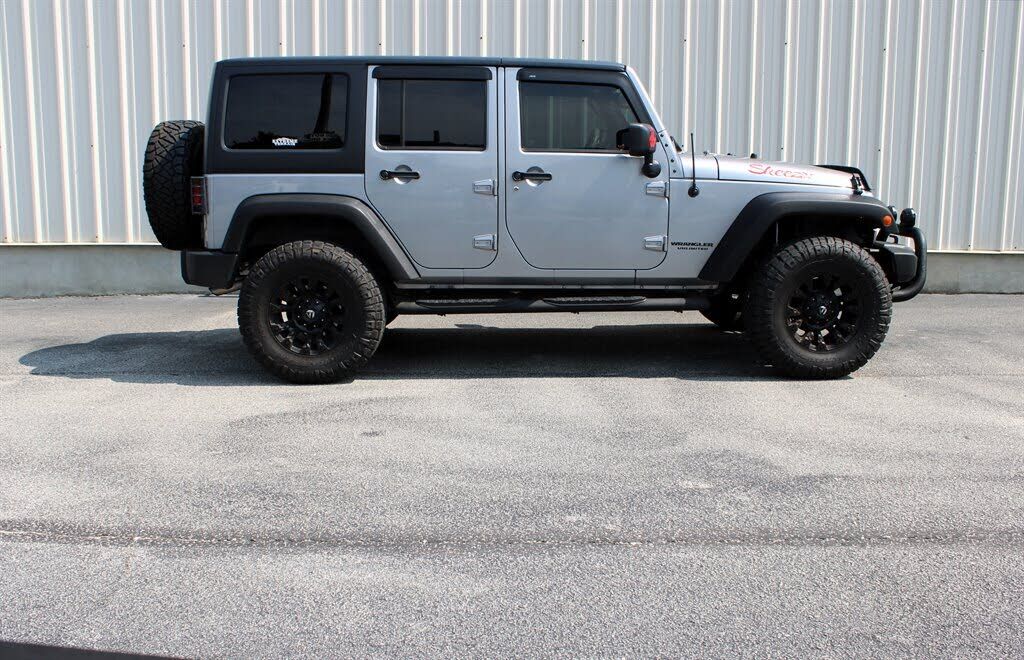 2013 JEEP Wrangler
