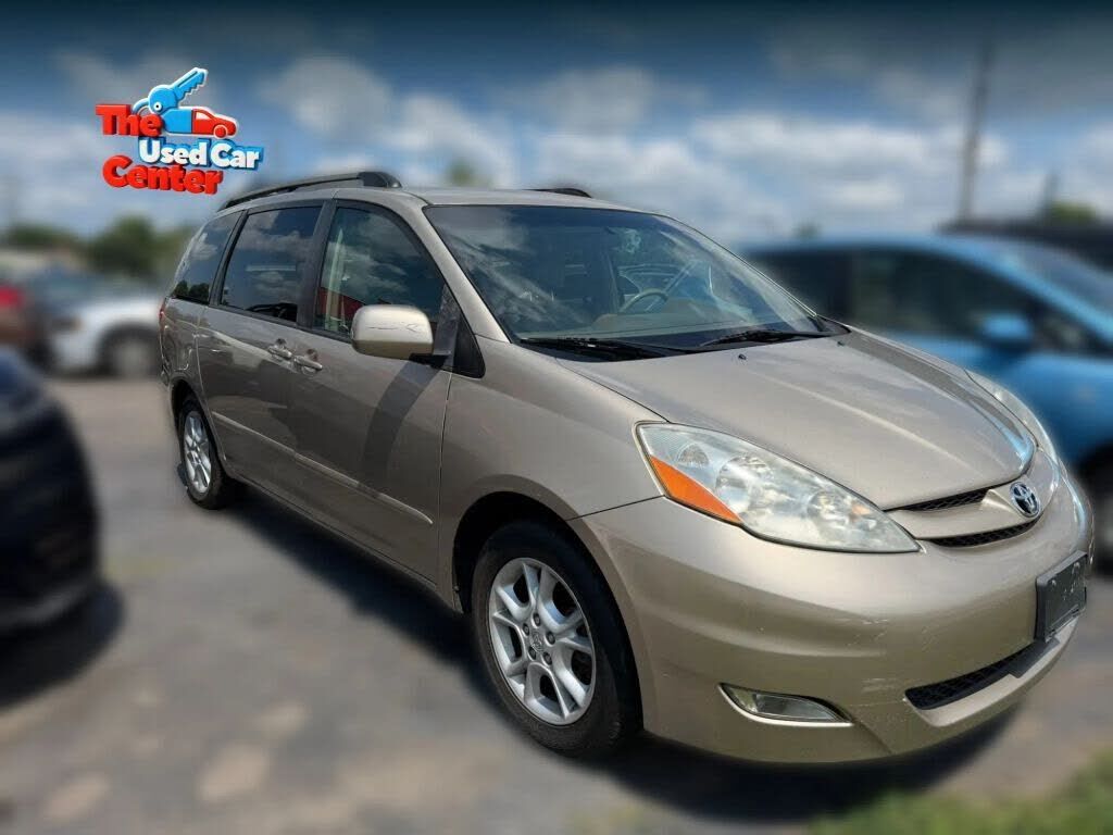 2006 TOYOTA Sienna