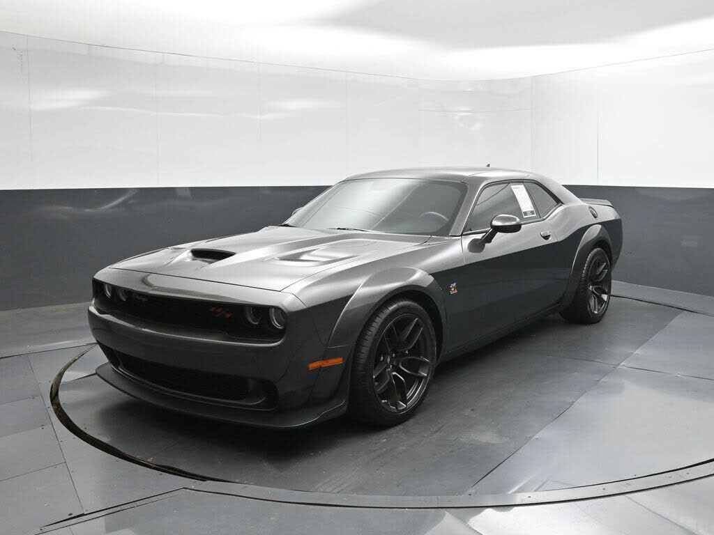 2022 DODGE Challenger