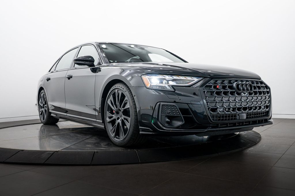 2026 AUDI S8