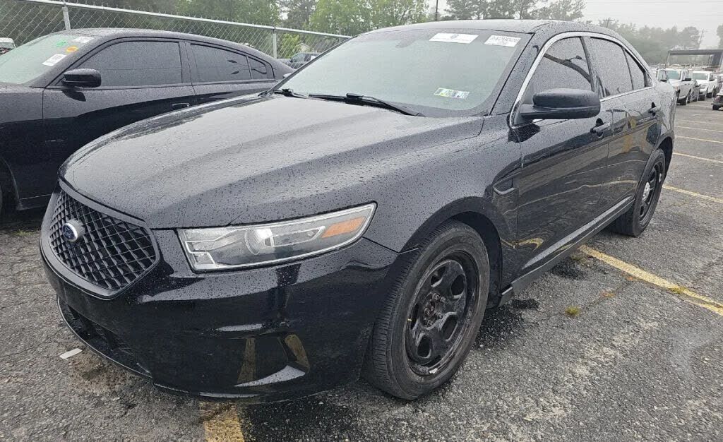 2015 FORD Taurus