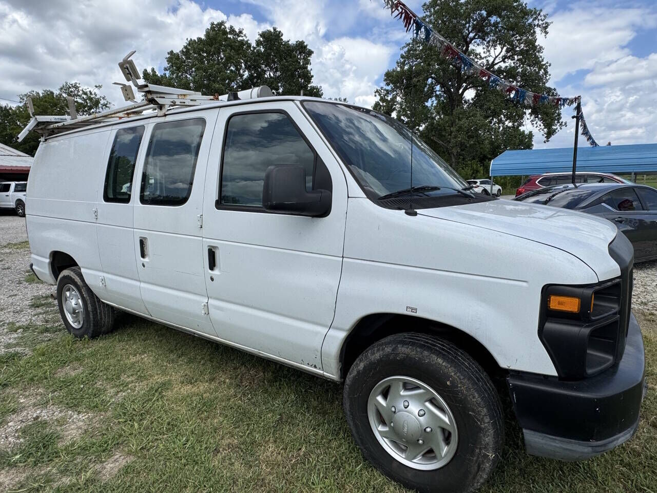 2009 FORD E-250
