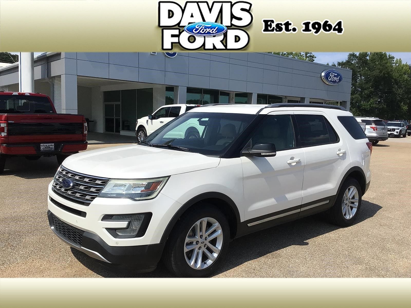 2017 FORD Explorer