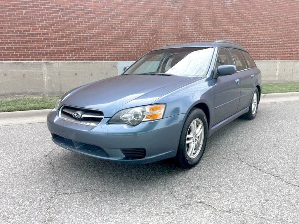 2005 SUBARU Legacy