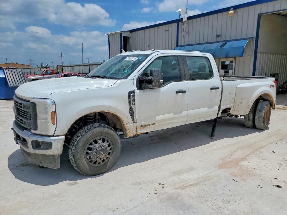 2024 FORD F-350