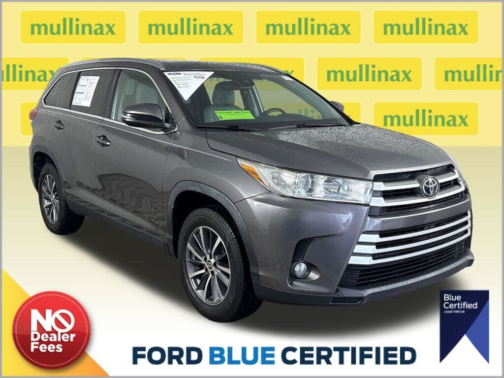 2019 TOYOTA Highlander