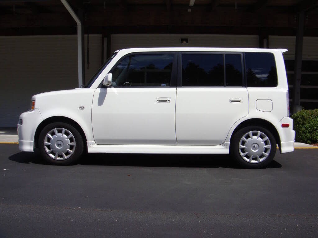2006 TOYOTA SCION