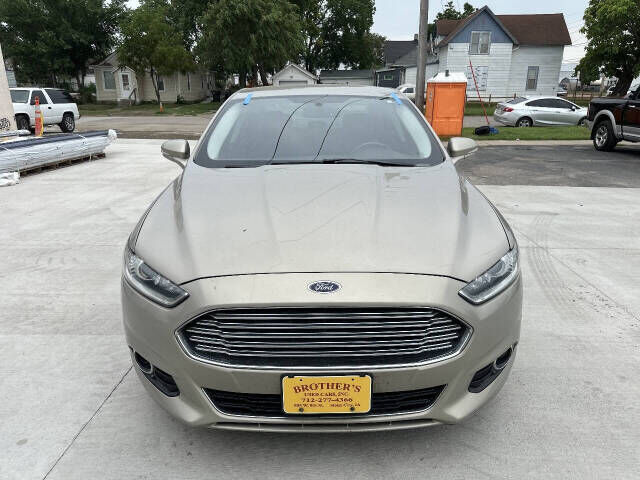 2016 FORD Fusion
