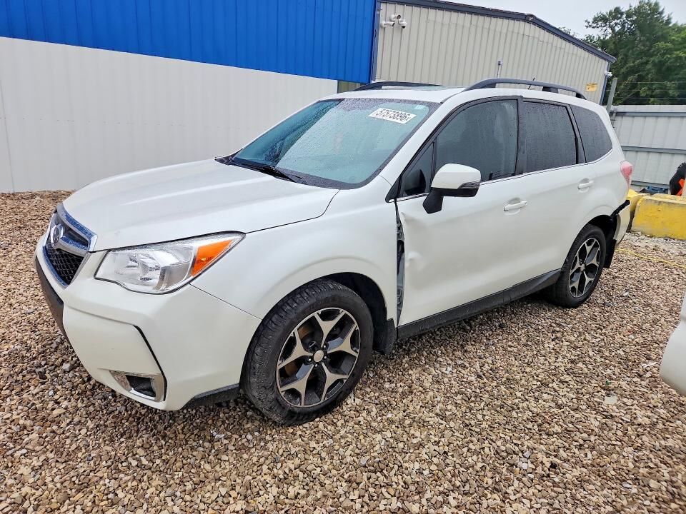 2014 SUBARU Forester
